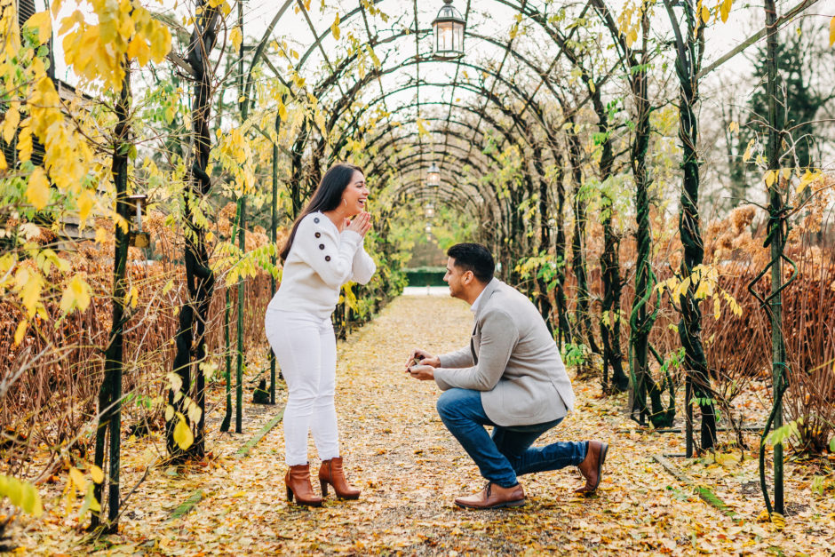 laura_ryan_engagement_stevendecuba-8-1-940x627 laura_ryan_engagement_stevendecuba-8 (1) 