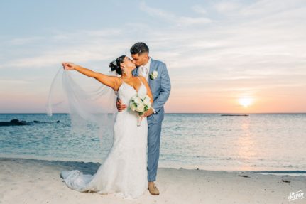 Destination Wedding in Aruba: Behind the Scenes with Steven de Cuba