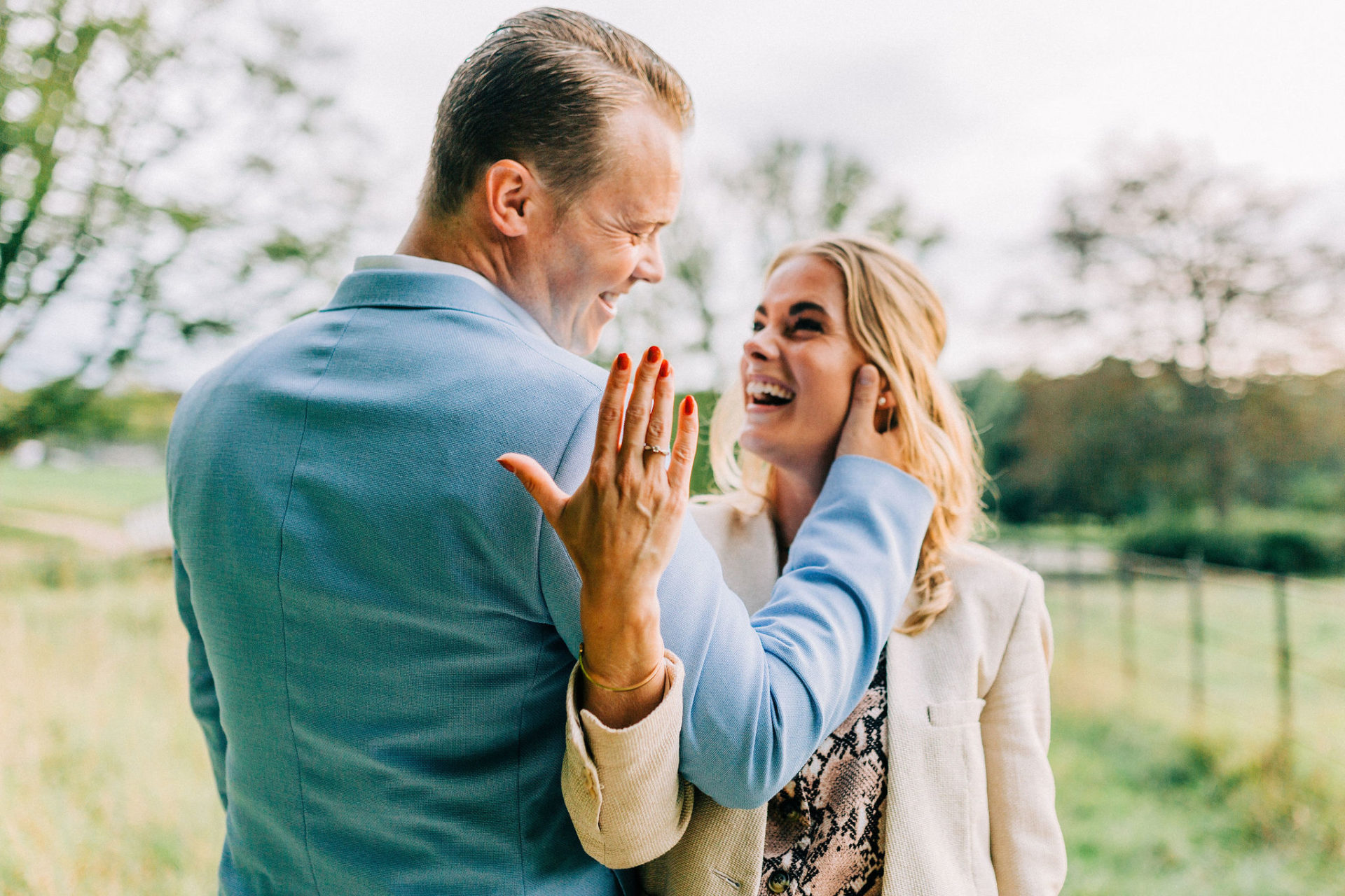 patrick_iris_loveshoot_stevendecuba78of107-1920x1280 Loveshoot: Step-by-Step Guide on Planning Your Love shoot Engagement How-to 