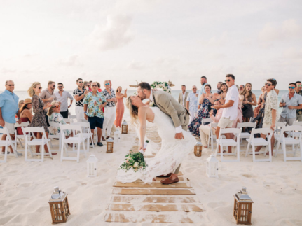 Eagle Beach Aruba Wedding: Cassie and Jarren