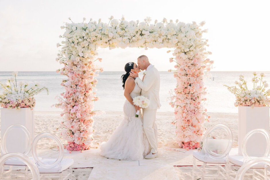 FotiniandBillybyStevendeCuba99of200-940x627 The Ritz Carlton Aruba Luxury Wedding 2 