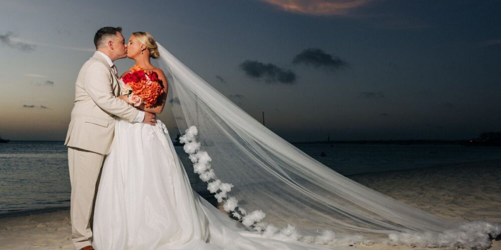 Kaylie & Cameron’s Luxury Wedding at the Hyatt Regency Resort Aruba