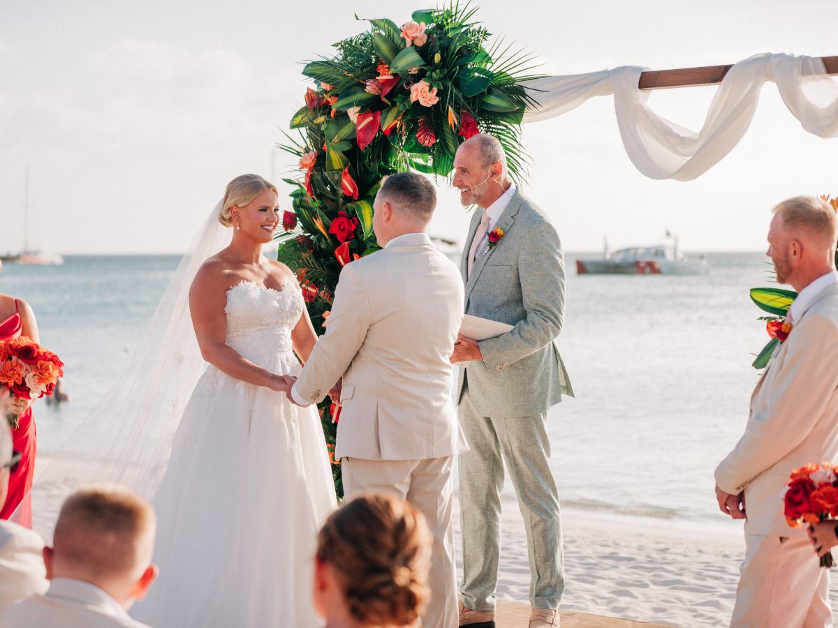 Kaylie-Camerons-Luxury-Wedding-at-the-Hyatt-Regency-Resort-Aruba-27 Kaylie & Cameron’s Luxury Wedding at the Hyatt Regency Resort Aruba Destination Wedding in Aruba The Hyatt Regency Resort Aruba Wedding