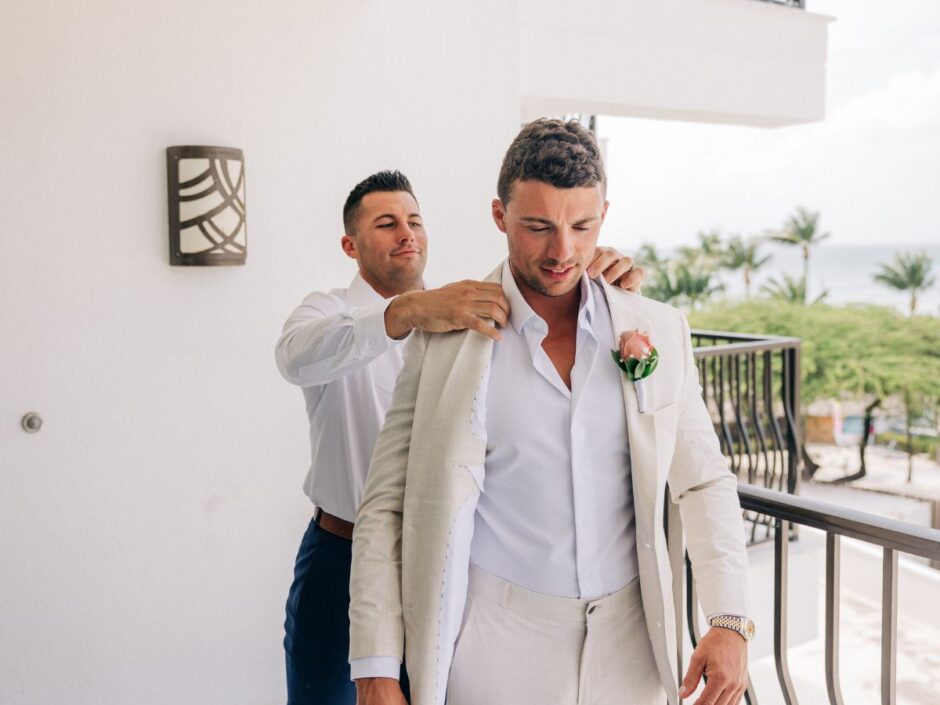 Janelle-Jasons-Playful-Beach-Wedding-at-Marriott-Stellaris-Aruba-1-940x705 Janelle & Jason’s Playful Beach Wedding at Marriott Stellaris Aruba 